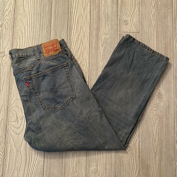Levis 559 Relaxed Straight Jeans 38x30 Light Wash - Picture 8 of 10